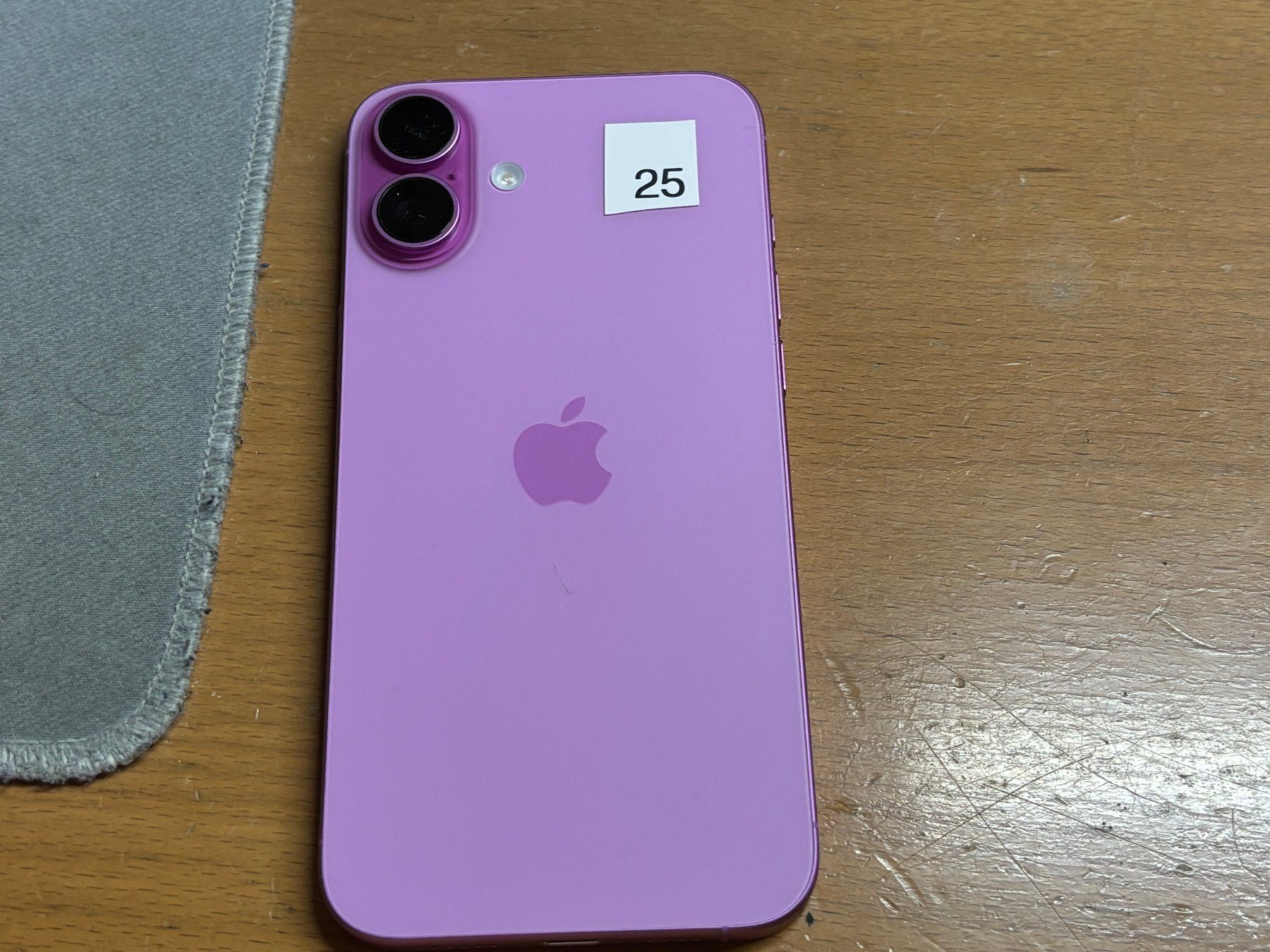 Apple Telefoni cellulari / Smartphones: Iphone 16 Plus 128Gb#25 – Usato da Au SG venduto da bah_6f5w 1