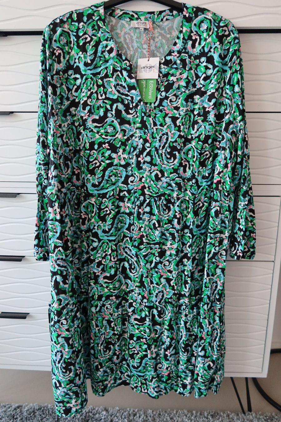 Vestiti: Sommerkleid Grösse 54, 100% Viscose - NEU – Nuovo e nell'imballaggio originale da Zürich venduto da Piki7