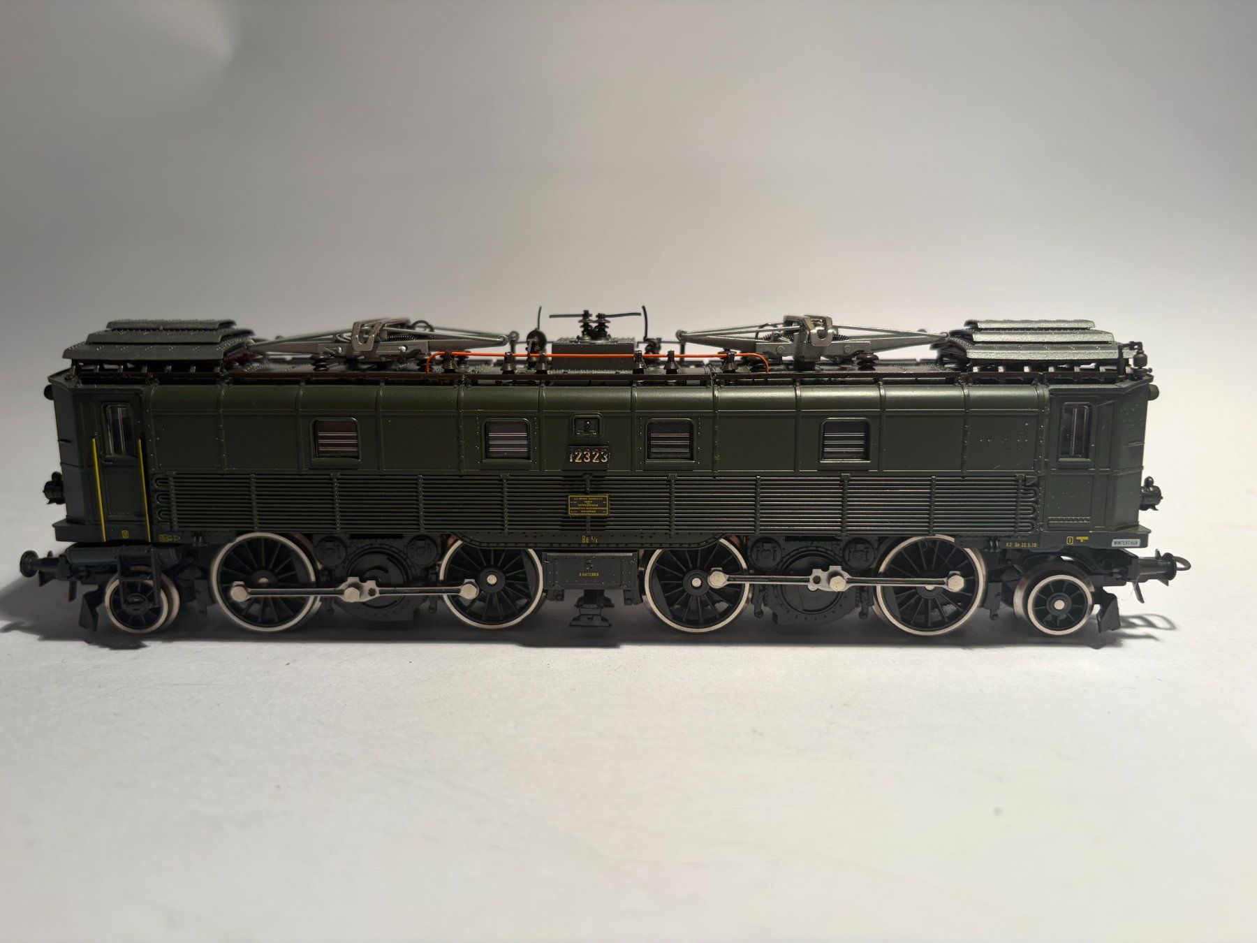 Roco Modelleisenbahnen: ROCO E-Lok SBB BE 4/6 grün, DC Analog – Gebraucht aus Buchrain von Modellbahn11 3