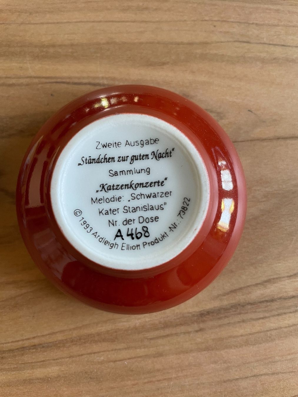 Carillon: Spieluhr/ Spieldose Katzenmotiv – Usato da Schaffhausen venduto da Annafeil 2