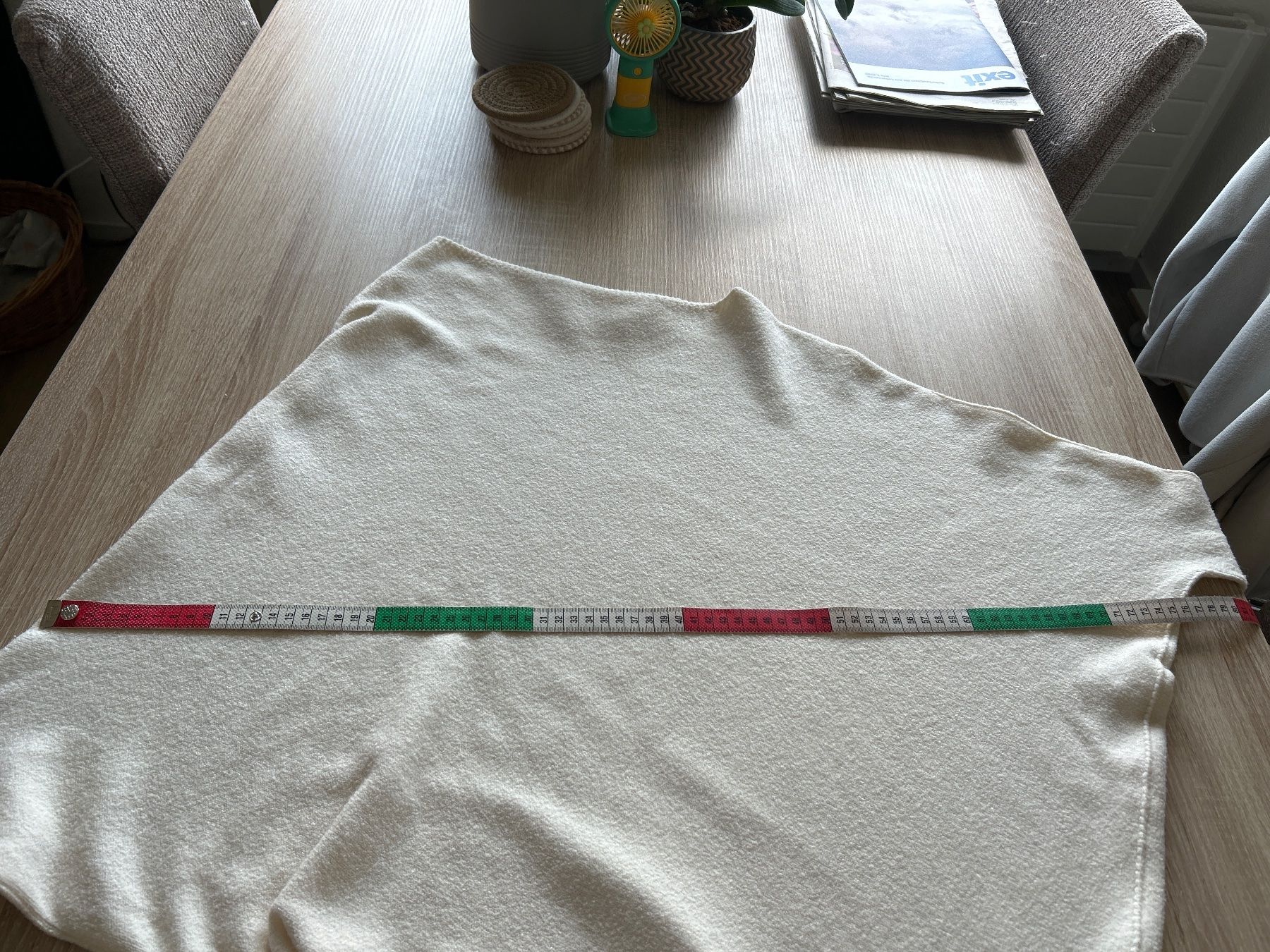 Pulls & Sweat-shirts: Oversize-Strickpullover Fledermausärmeln ecru mit Cashmere – D'occasion à Brunnen par Nala2929 7