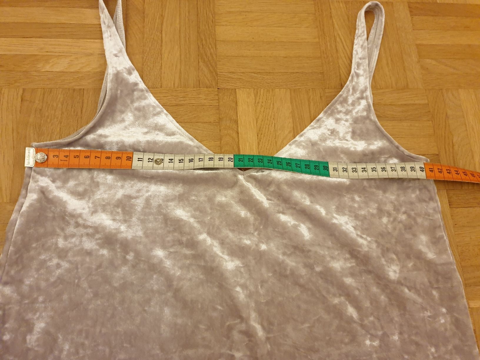 H&M Top: Top velours, XS, excellent état  – Usato da Neuchâtel venduto da Verenas12 3