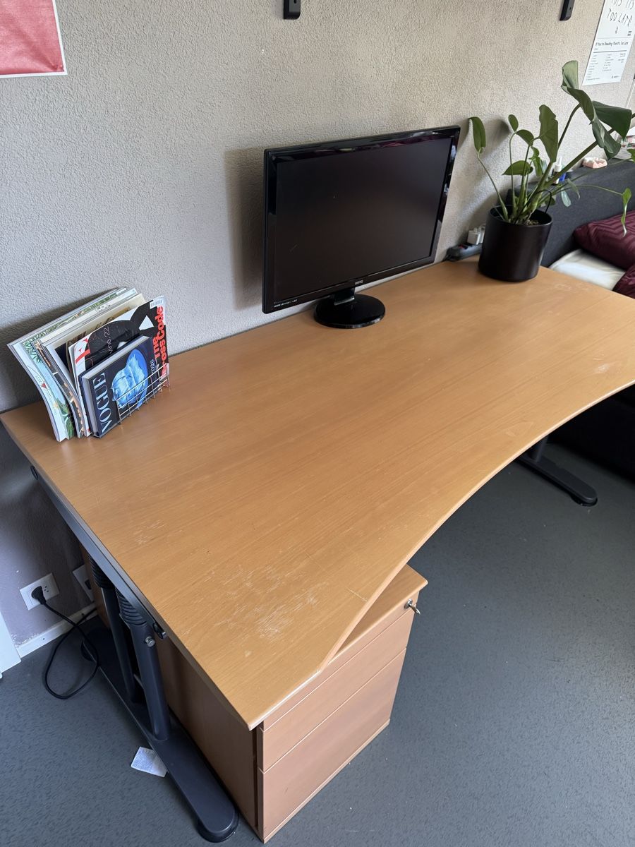 Scrivanie: Schreibtisch mit Schubladencontainer Holz – Usato da Bachenbülach venduto da liiamt06 6