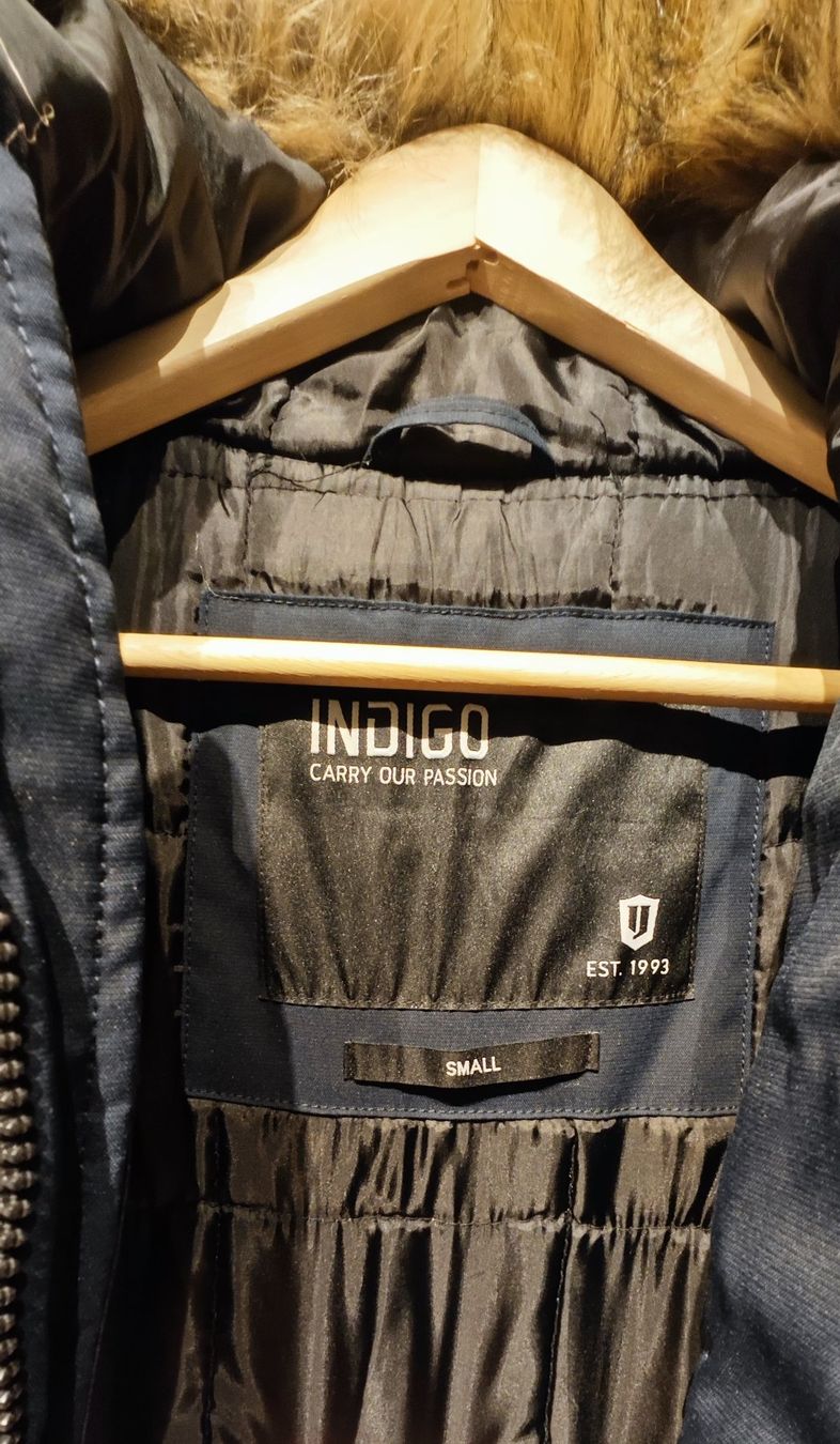 Cappotti: Indigo Winterparka - Size S – Usato da Fislisbach venduto da GenerousClub 1