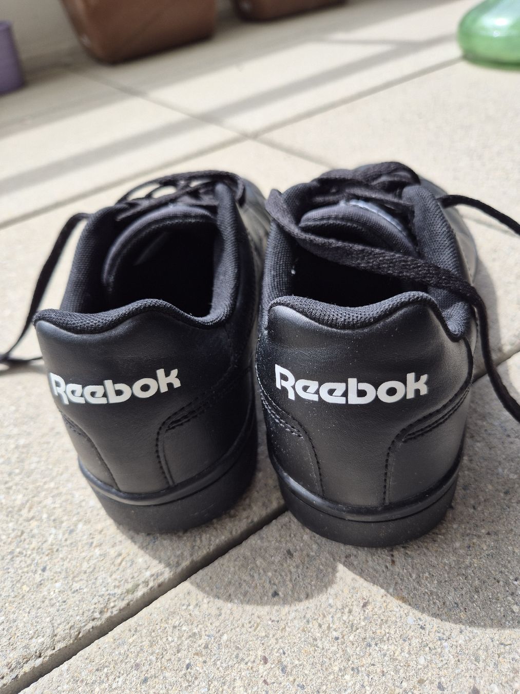 Reebok Scarpe da donna: Reebok Sneakers schwarz Gr. 40 – Usato da Staufen venduto da Marhu9 1