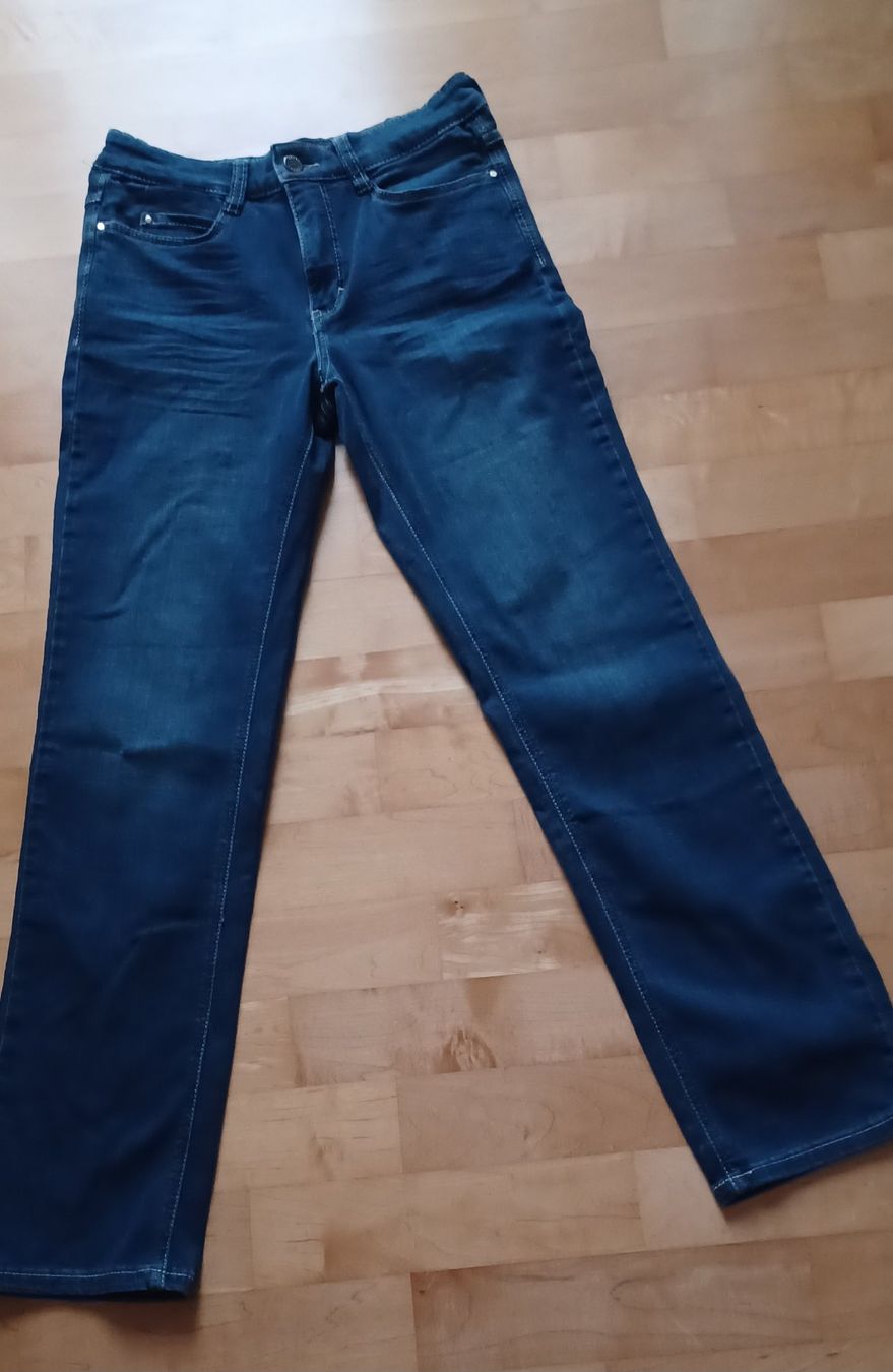 Jeans: **MAC Dream Jeans neuwertig Gr. 40** – D'occasion à Winkel par oizzoc