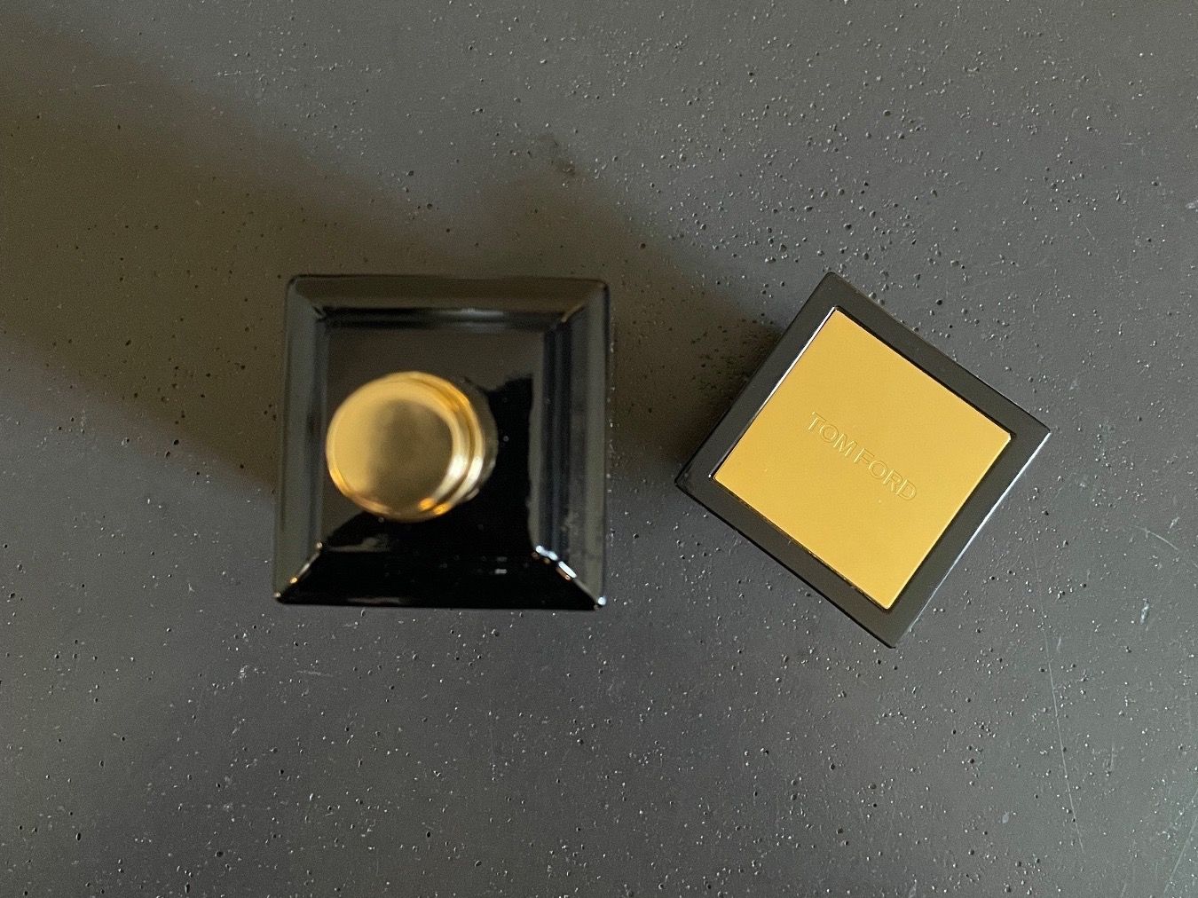 Tom Ford Profumi & Eau de Toilette: TOM FORD Tobacco Vanille 50ml Neu* – Usato da Zürich venduto da StarBurn 1