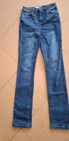 Jeans blau 34 von Chicoree