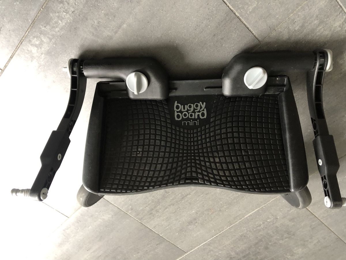 Lascal Accessori per carrozzine: Buggy Board Lascal Mini, schwarz – Usato da Dottikon venduto da da_k8yy