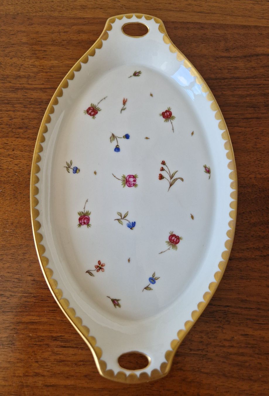 Piatti di portata: Schale mit Blumenmalerei, Langenthal – Usato da Bern venduto da Antikbatik