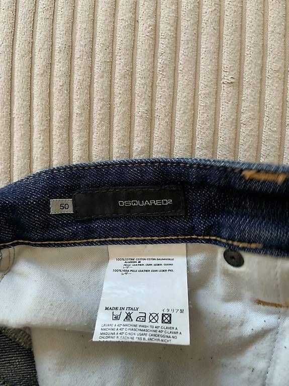 Dsquared2 Jeans: Dsquared2 Herren Jeans Gr.50 – Gebraucht aus Davos Dorf von BenoitFichaux 2
