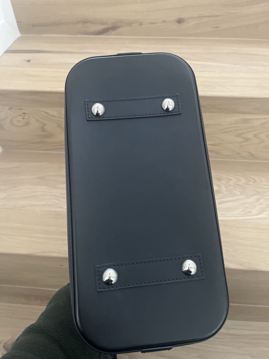 Louis Vuitton Borse da donna: LOUIS VUITTON Alma PM Noir – Usato da Villars-sur-Glane venduto da frapple92 2