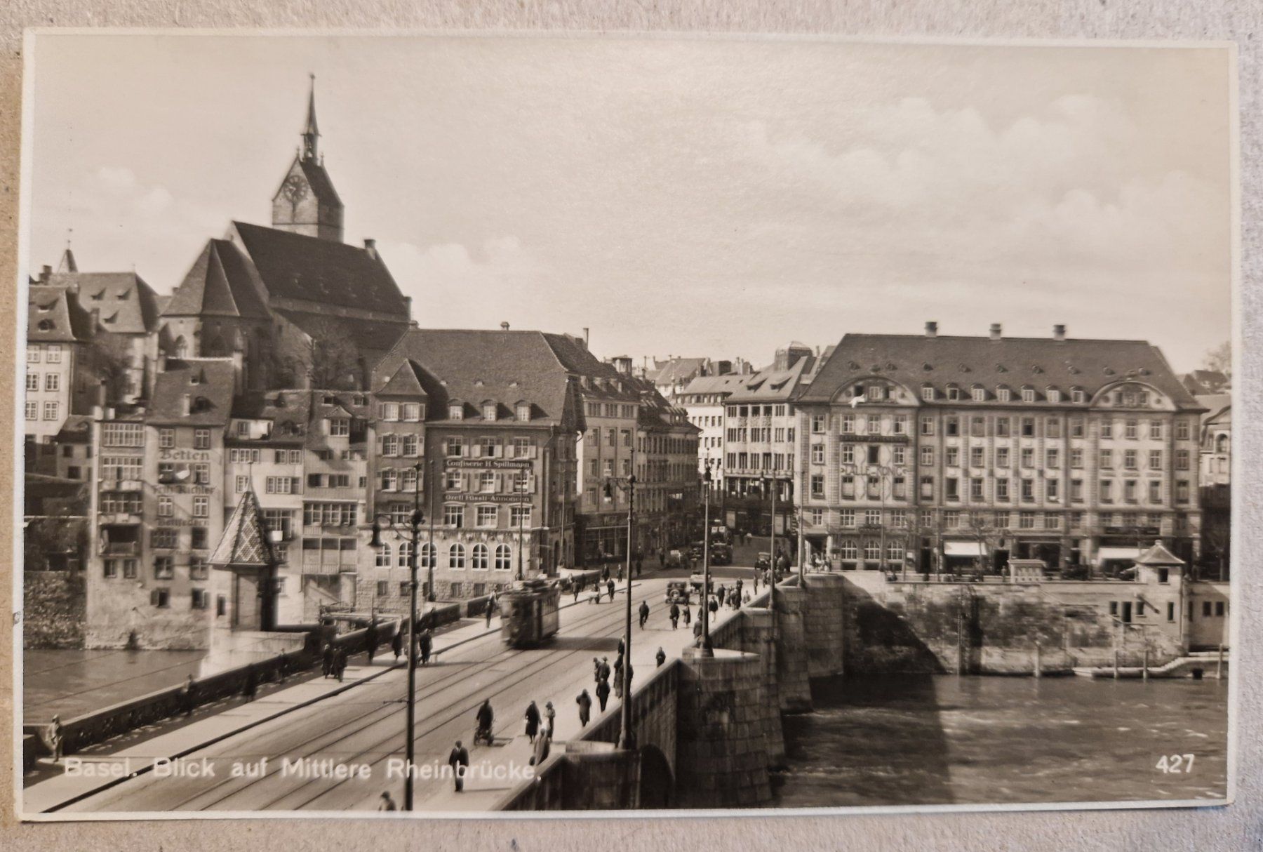 Cartoline postali: Basel Mittlere Rheinbrücke belebt/alt – Usato da Melchnau venduto da Fishel