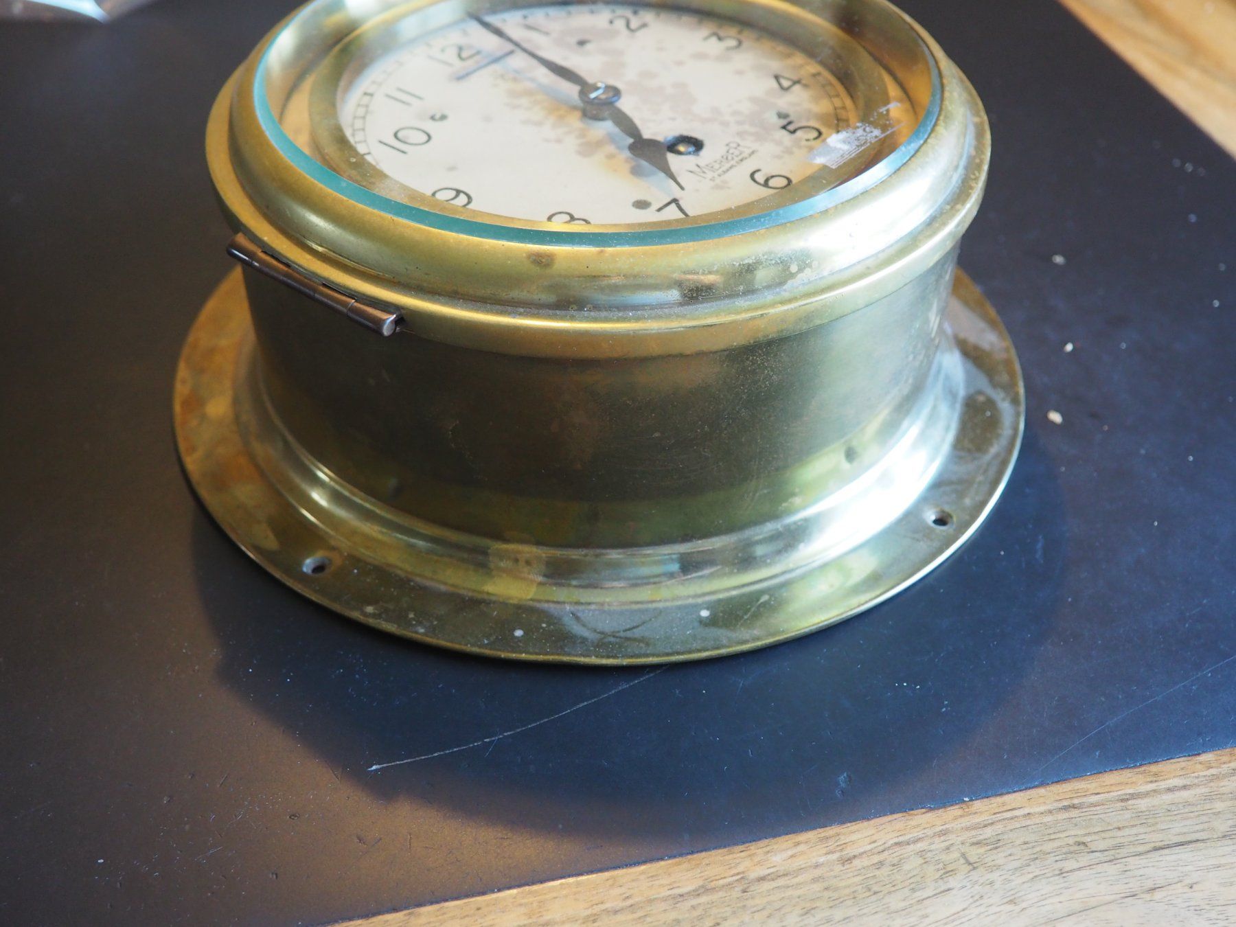 Orologi: Alte englische Schiffsuhr – Difettoso da Schänis venduto da Wewu 1