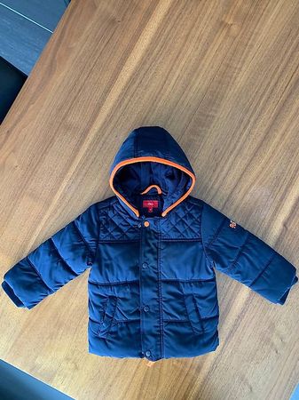 s.Oliver Winterjacke gr 86 Zehr guter Zustand