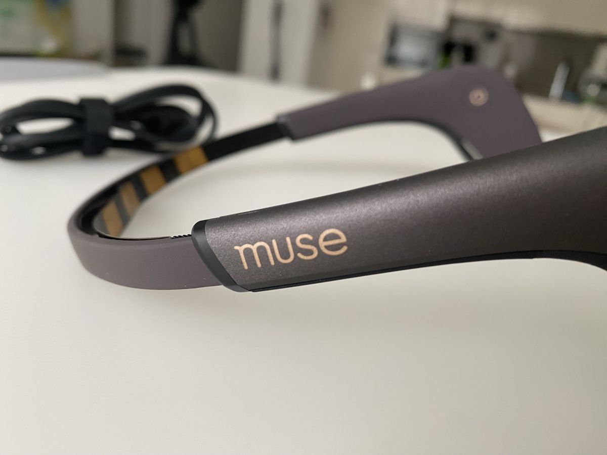 Messen: MEDITATION: Muse 2 Brain Sensing Stirnband – Gebraucht aus Widen von chj_d7hl 1