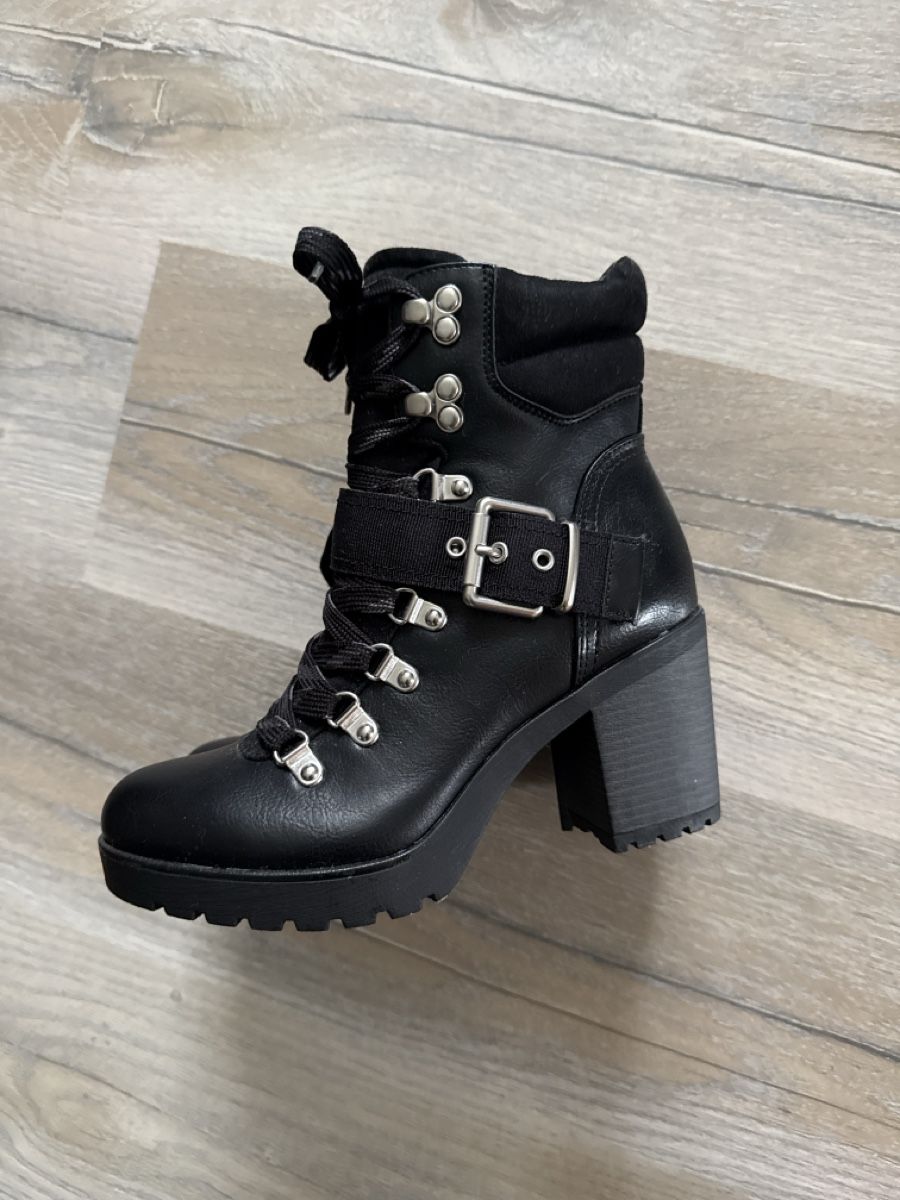 Damenschuhe: Stiefeletten – Neu (gemäss Beschreibung) aus Grünen von kerae 1