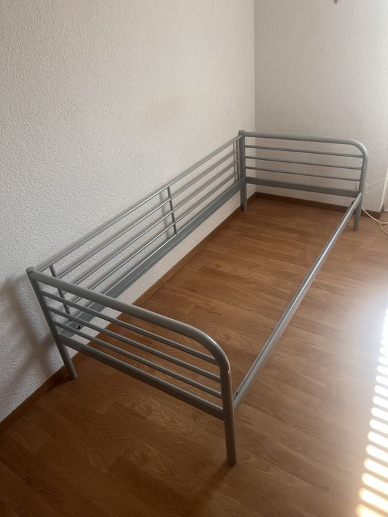 Schne Ikea Metallbett 90x200 Fotos