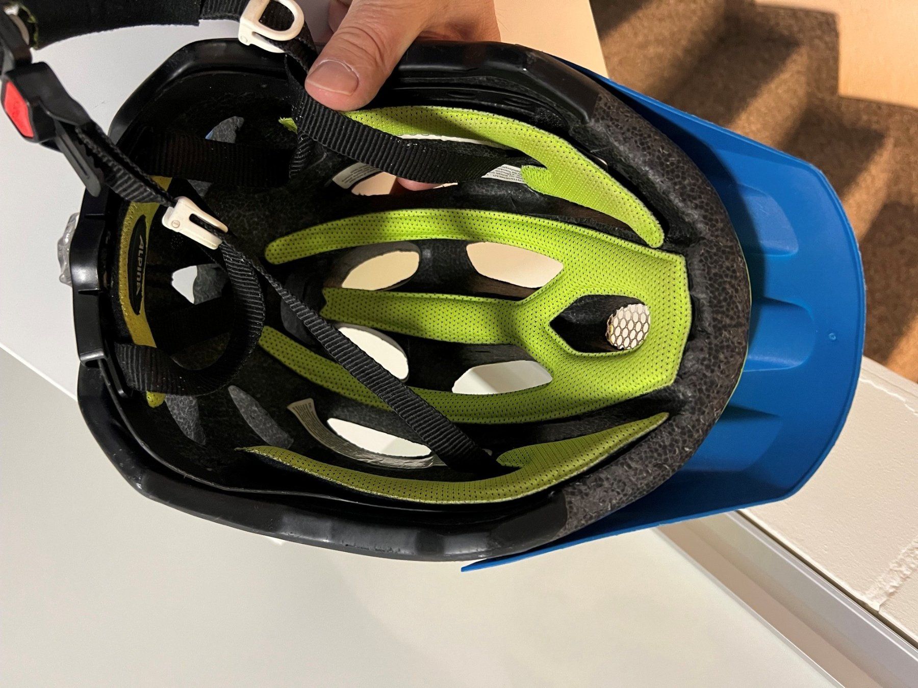 Helme: Helm Kinder 51-56 cm – Gebraucht aus Bülach von Telemani 1