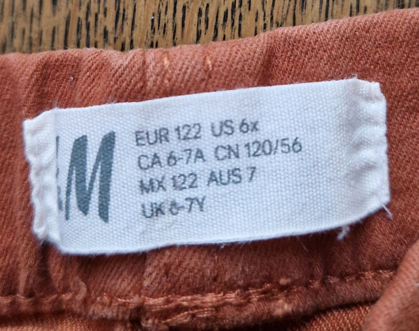 H&M Hosen: H&M Kinder Hose Gr. 122 – Gebraucht aus Benken SG von EgMoJo 1