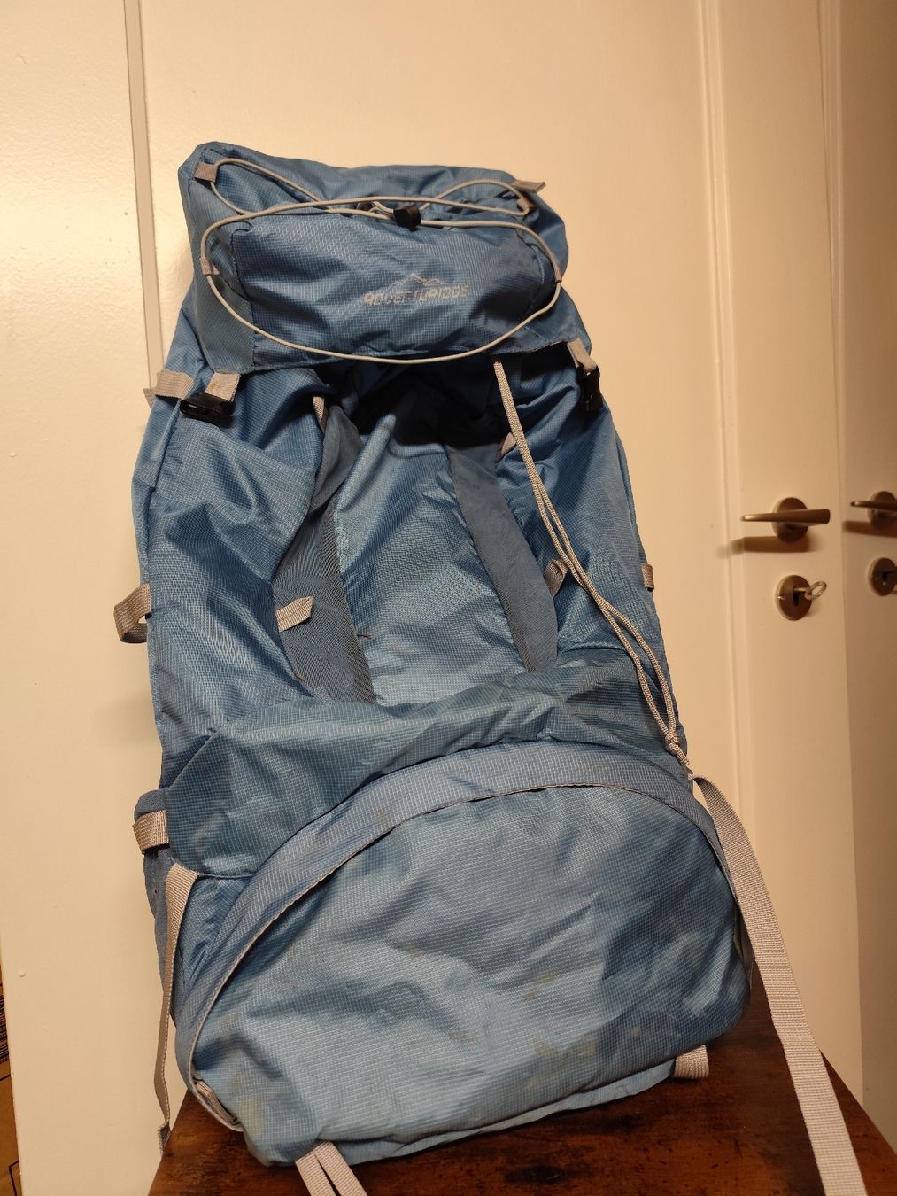 Zaini: Trekkingrucksack Wanderbert – Usato da Biel/Bienne venduto da Fundarella