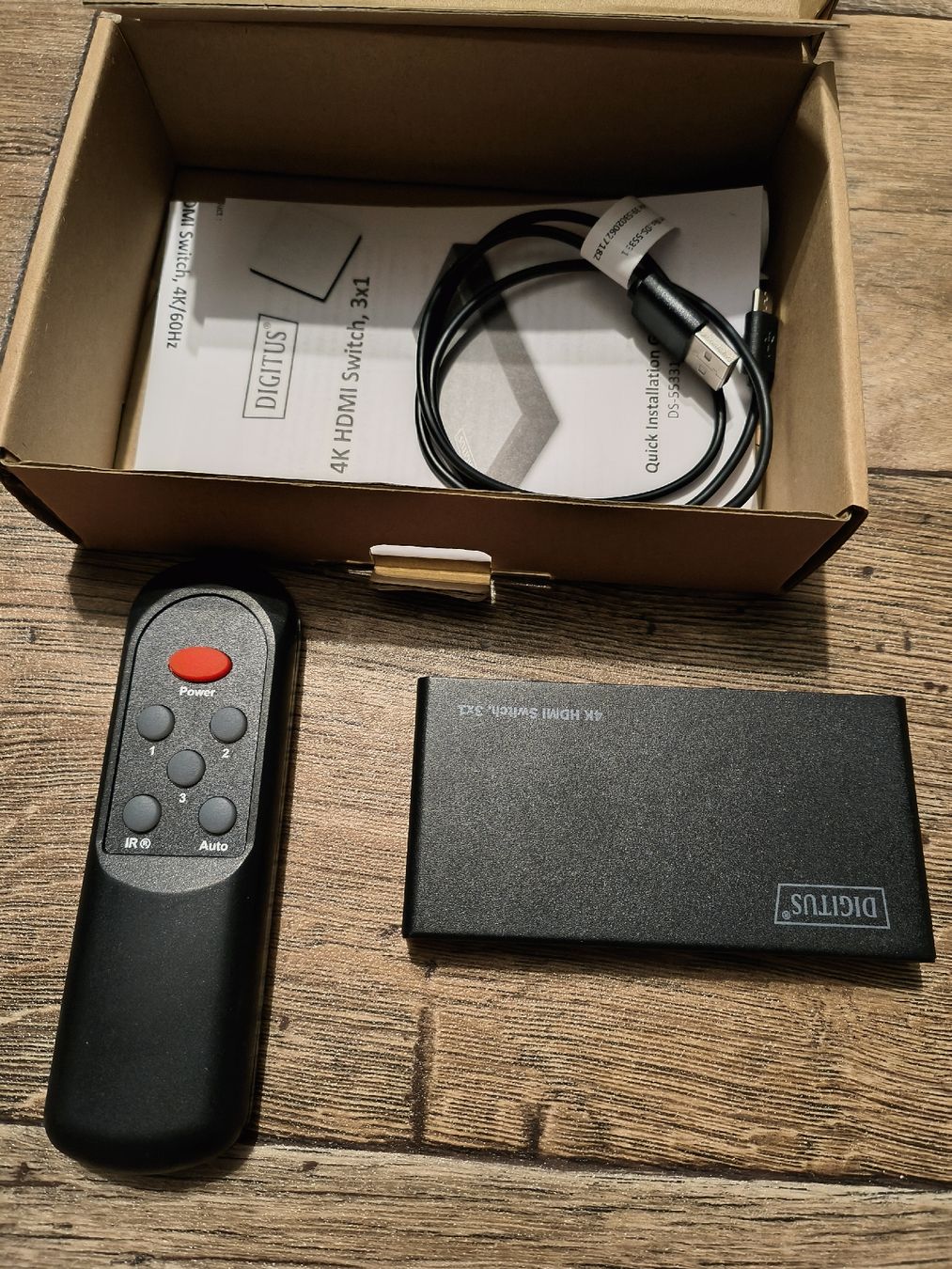 Hub & Switch: Digitus 4K HDMI Switch, 3x1 – Nuovo (secondo la descrizione) da Obfelden venduto da Alf2005
