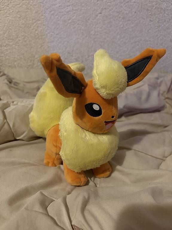Spielzeuge: Plüsch Pokémon – Gebraucht aus Brienz BE von sna_d9ls 2