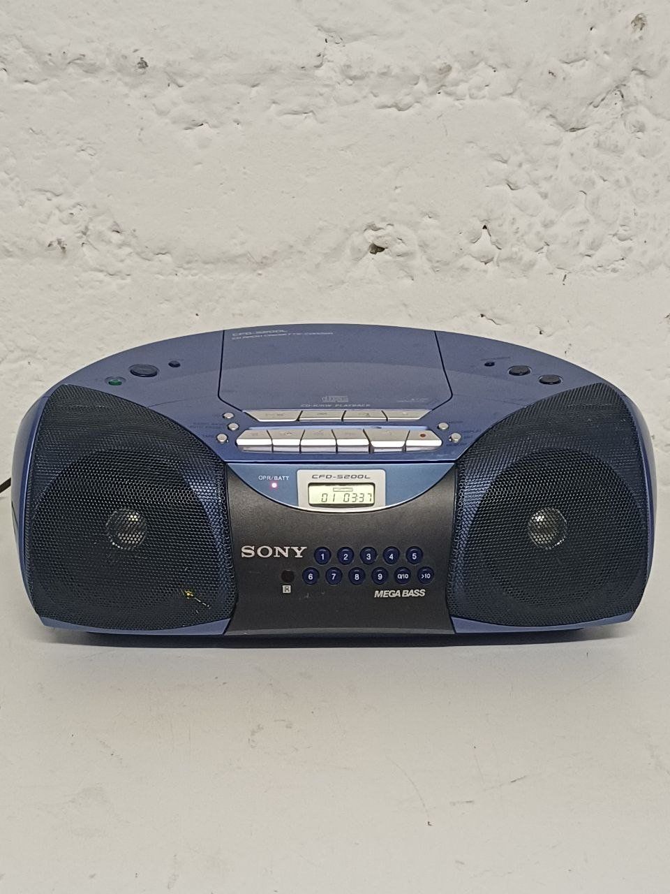 Sony Systèmes audio & multimédias: Sony CFD-S200L – D'occasion à Bern par Yunkom 1