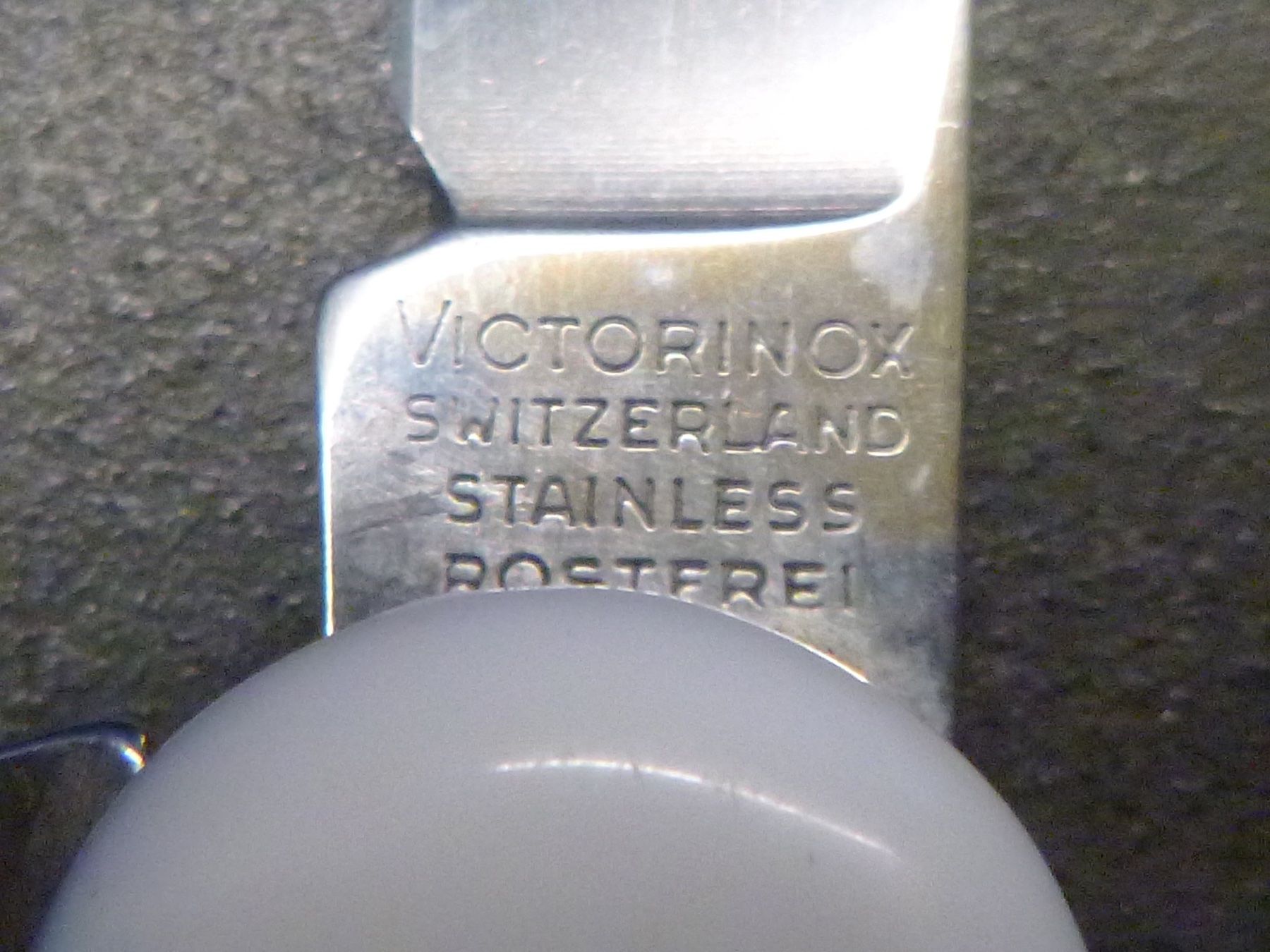 Victorinox Coltelli tascabile: Victorinox-Taschenmesser mit Säge – Usato da Freudwil venduto da Traktor57 2