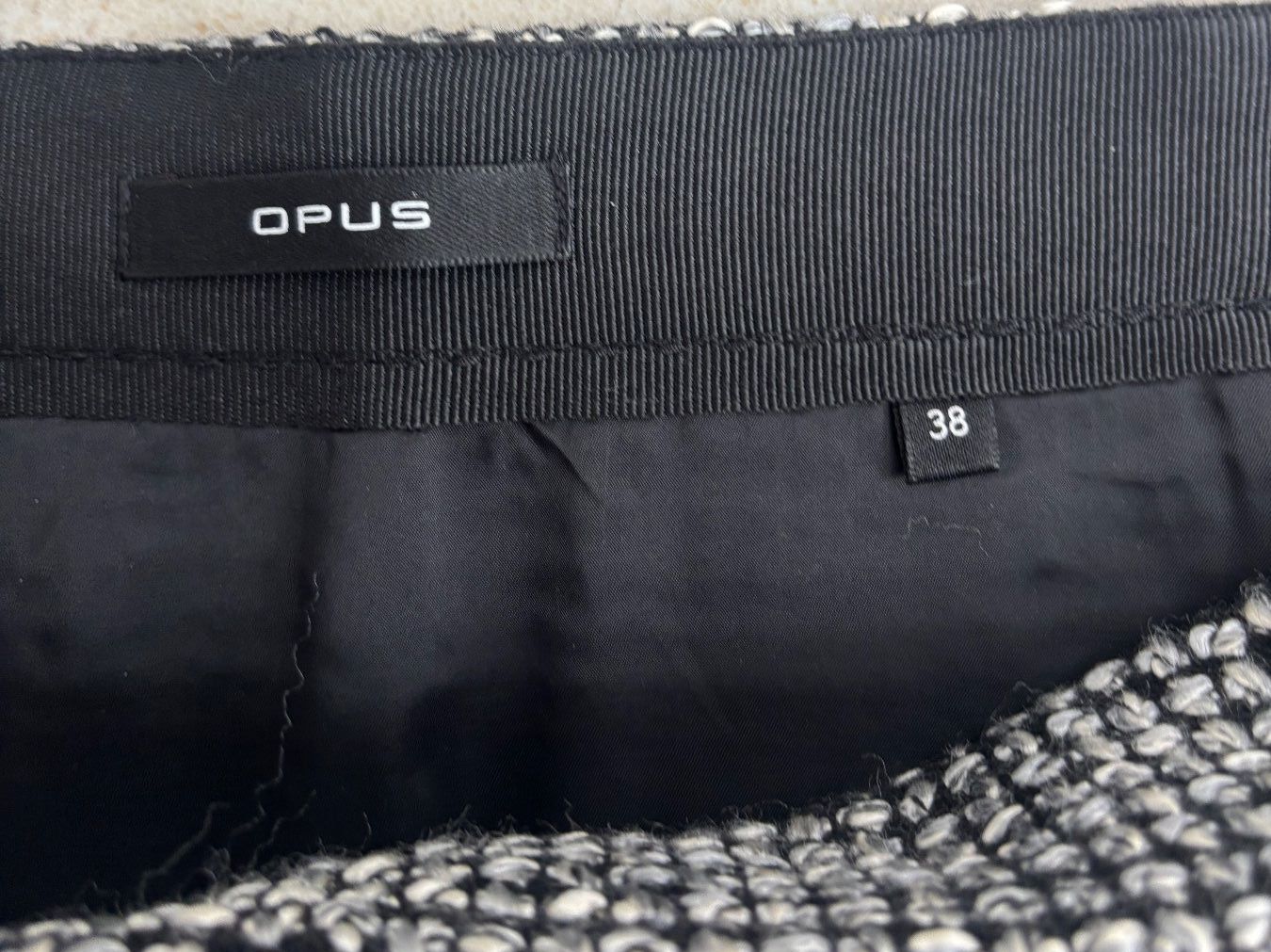 Opus Gonne: Opus Minirock, Gr. 38, figurbetont - NEU! – Nuovo e nell'imballaggio originale da Pfaffhausen venduto da frickda 2
