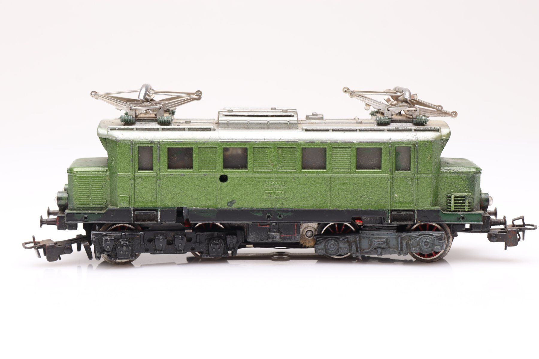 Märklin Modellini di ferrovie: Märklin E44 SET 800 AC, H0 – Usato da Ried (Muotathal) venduto da Modellbahn.swiss 1
