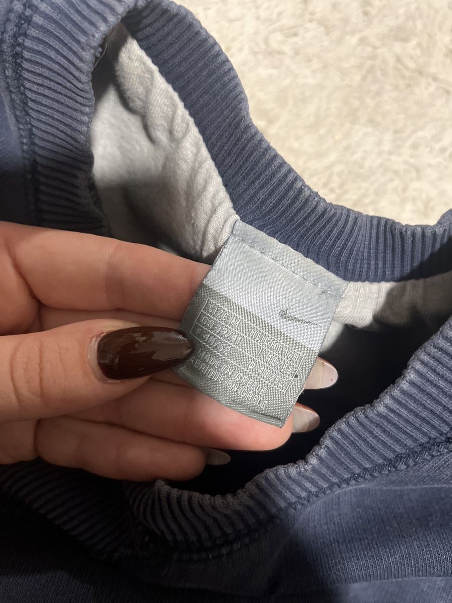 Nike Maglioni & Felpe: Pull bleu foncé NIKE – Usato da Le Locle venduto da Mayd_h 3