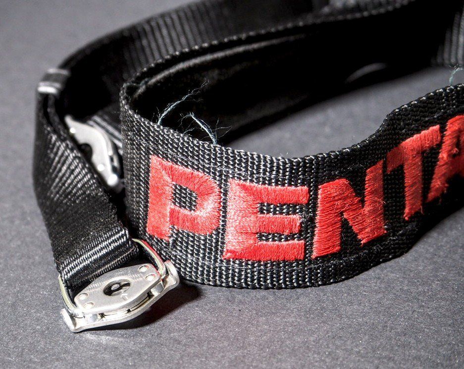 Pentax Fotocamera: Courroie pour Pentax 645 – Usato da Monthey venduto da PhilippeZ 1