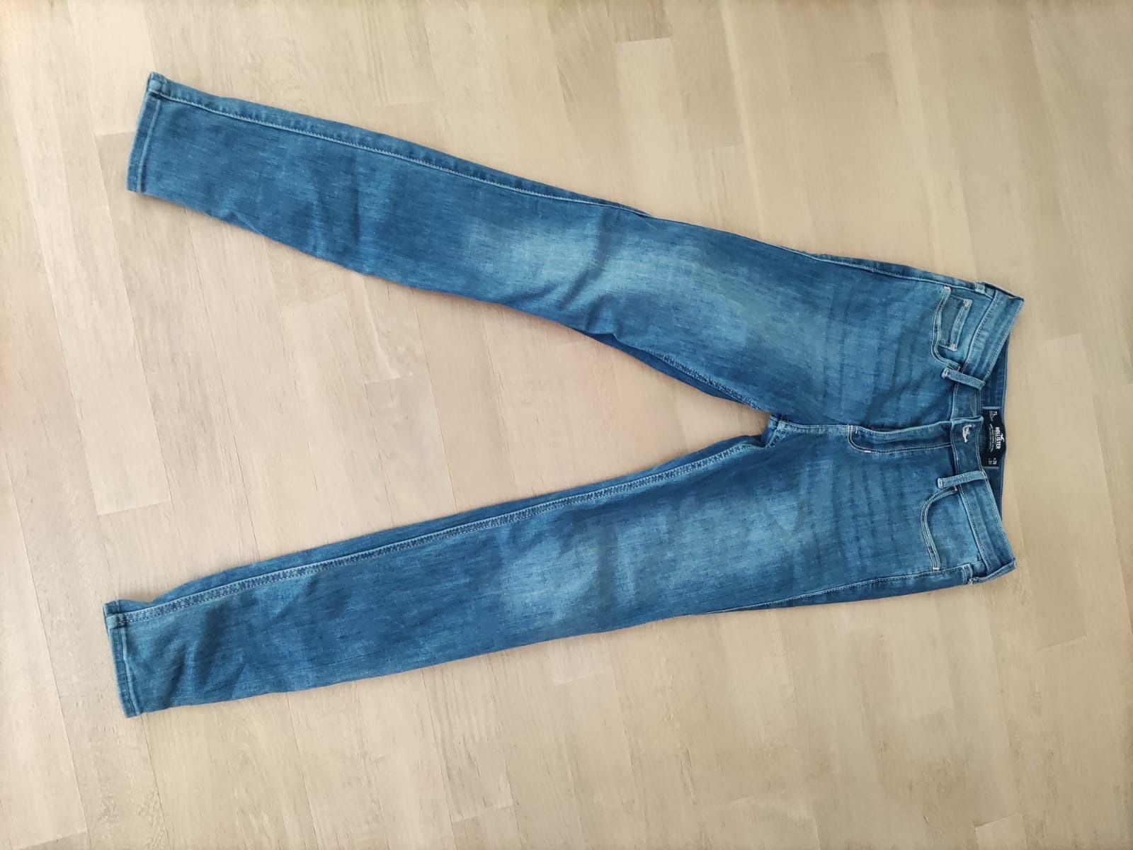 Hollister Jeans: Jeans Hollister – Usato da Ettingen venduto da gaggalari 1