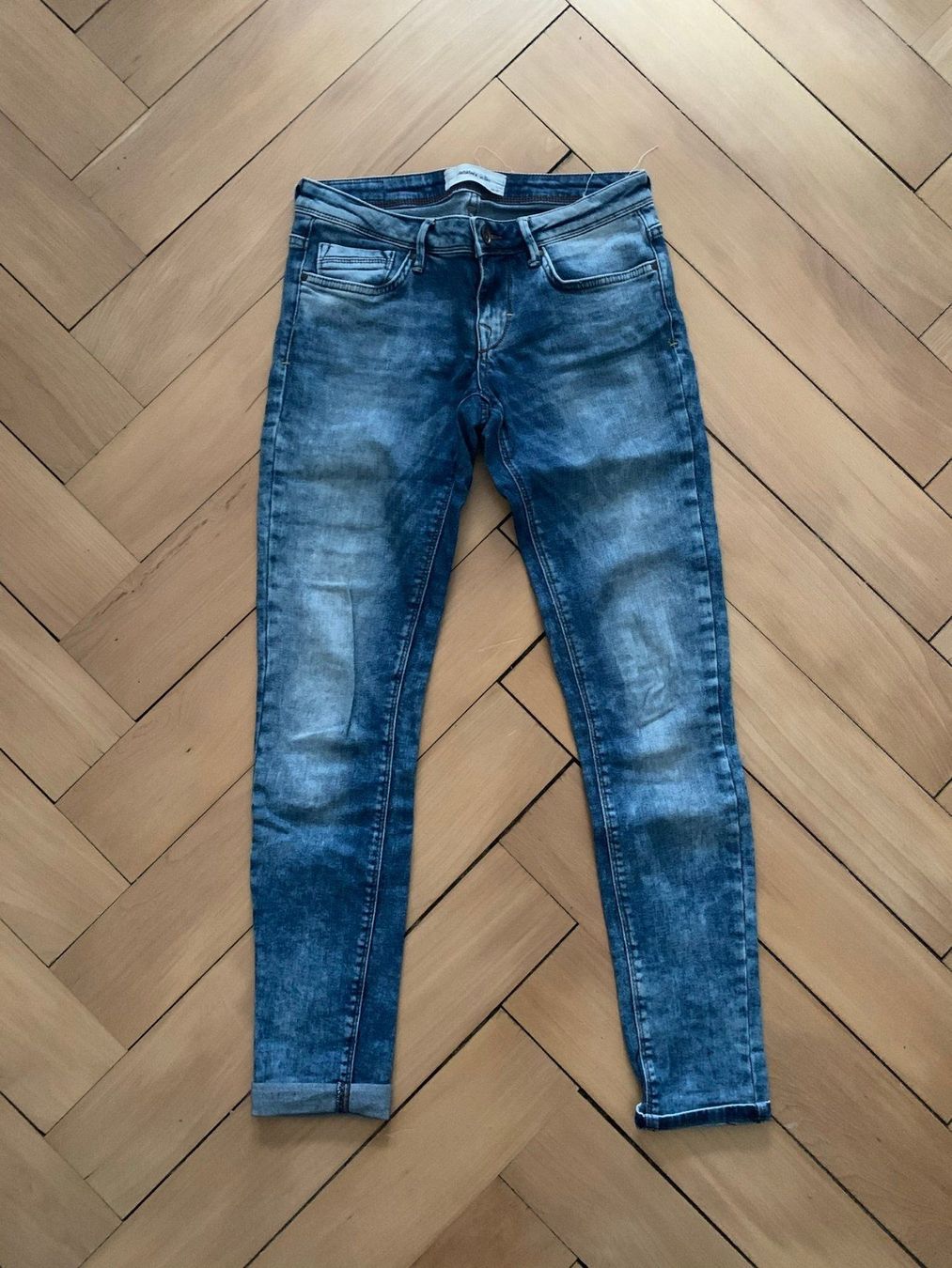 Vero Moda Jeans: VERO MODA - Jeans blau 28/32 – D'occasion à Zürich par Diazaio