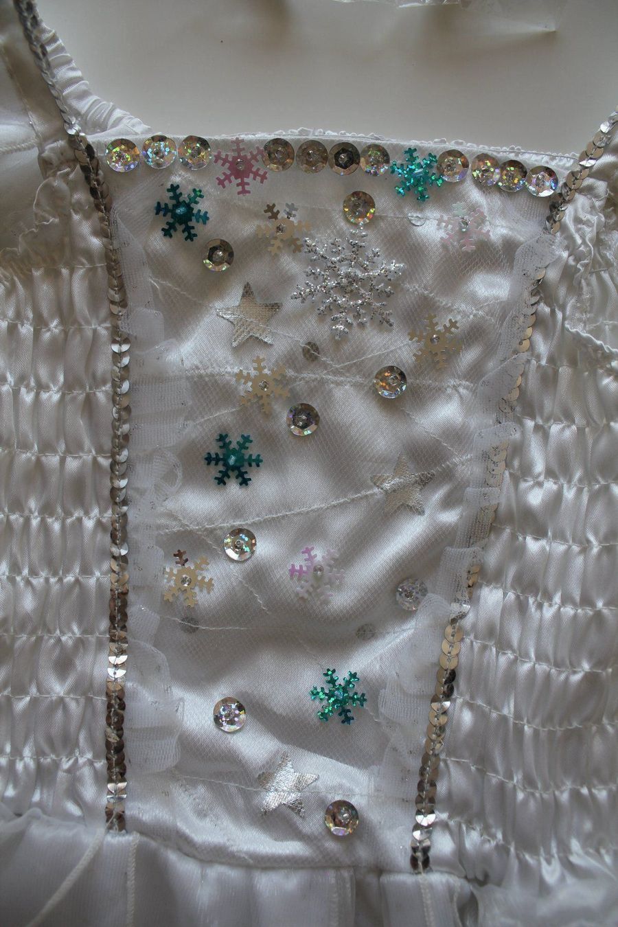 Costumi: Costume fée d´hiver / Fee t. 3 - 5 ans – Usato da Peseux venduto da Gilloss 4