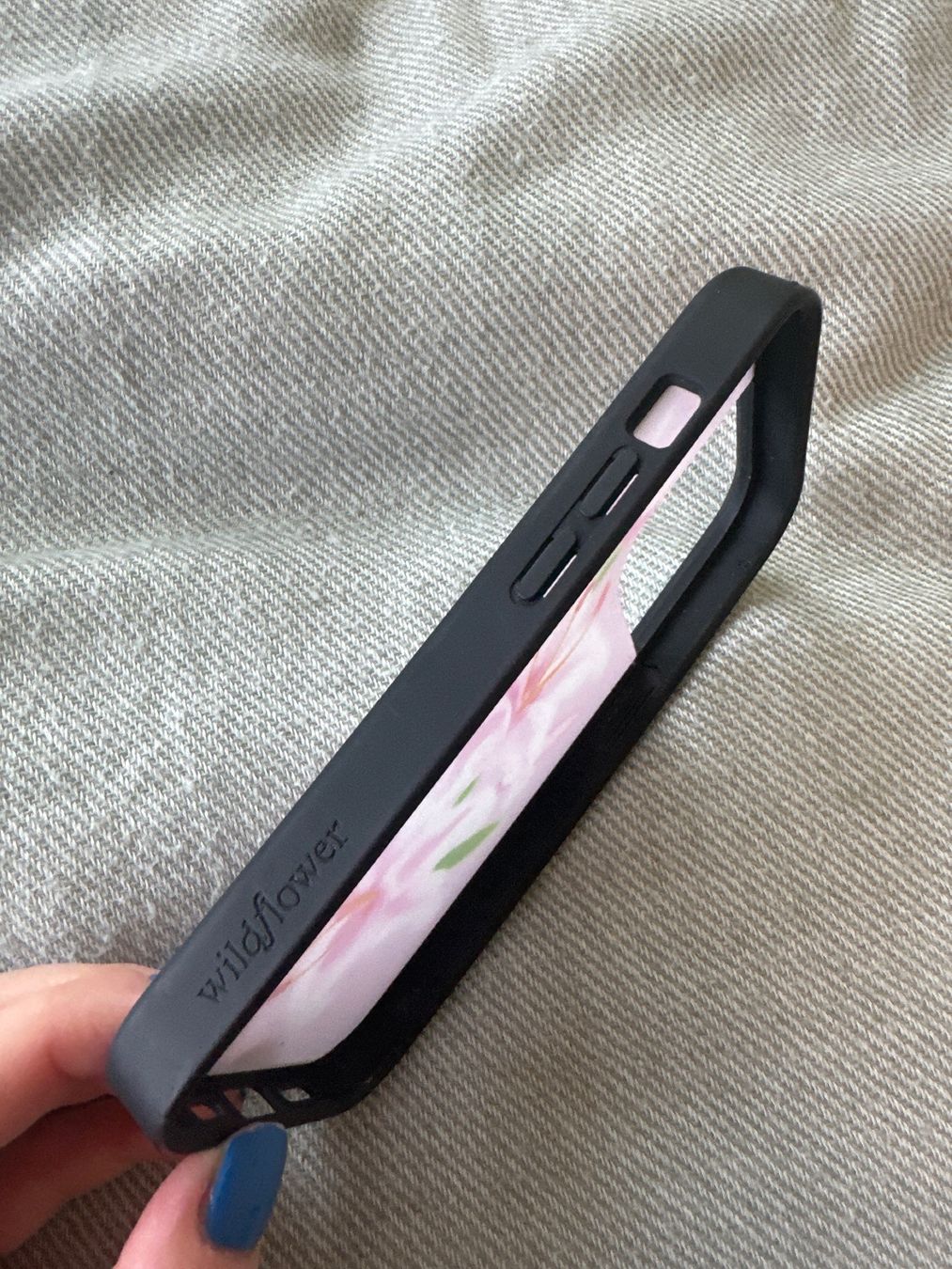 Cover & Protezioni schermo: Wildflower iPhone 14 Pro Handyhülle – Nuovo (secondo la descrizione) da Giswil venduto da fabr.b 2