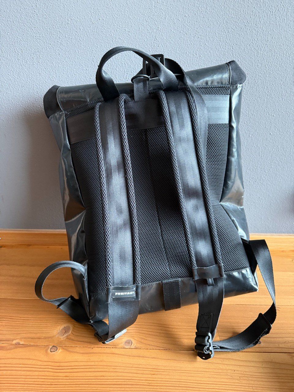 Freitag Rucksäcke: Freitag Clapton F155 | uni schwarz – Gebraucht aus Grosshöchstetten von Volis 1