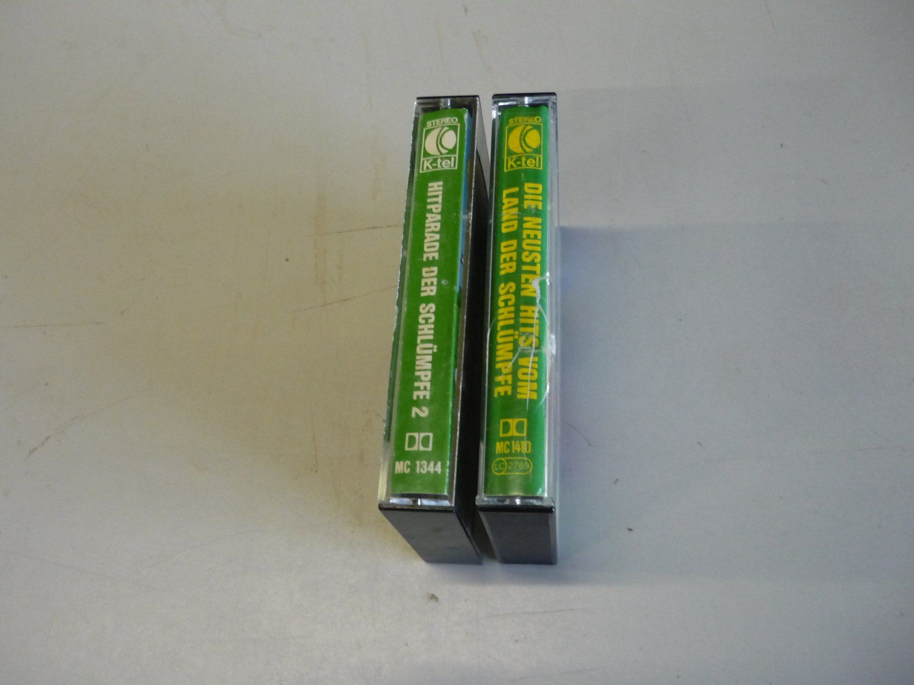 Musicassette: 2x Kassetten Schlümpfe - Hitparade + neuste Hits – Usato da Beringen venduto da Flatretriever 1