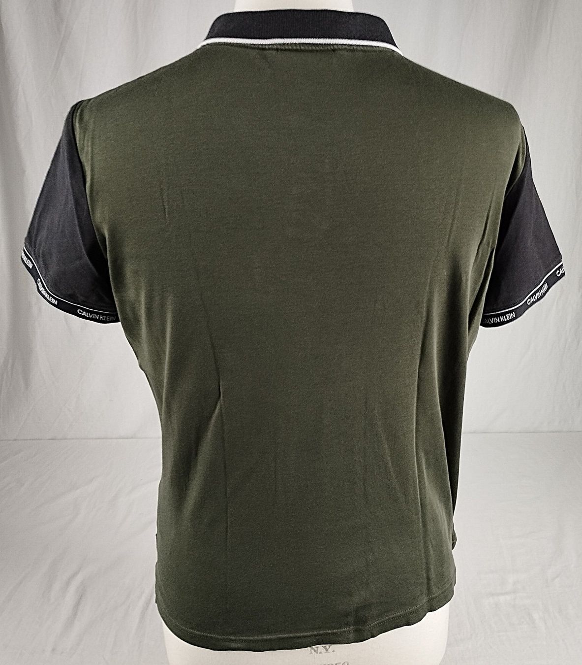 Calvin Klein Magliette Polo: CALVIN KLEIN Polo Hemd Gr. S – Usato da Schübelbach venduto da Restwert_Schubelbach 3