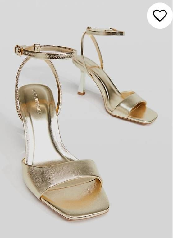 Scarpe da donna: Sandalette STRADIVARIUS Größe 38  – Usato da Zürich venduto da roman87788 1