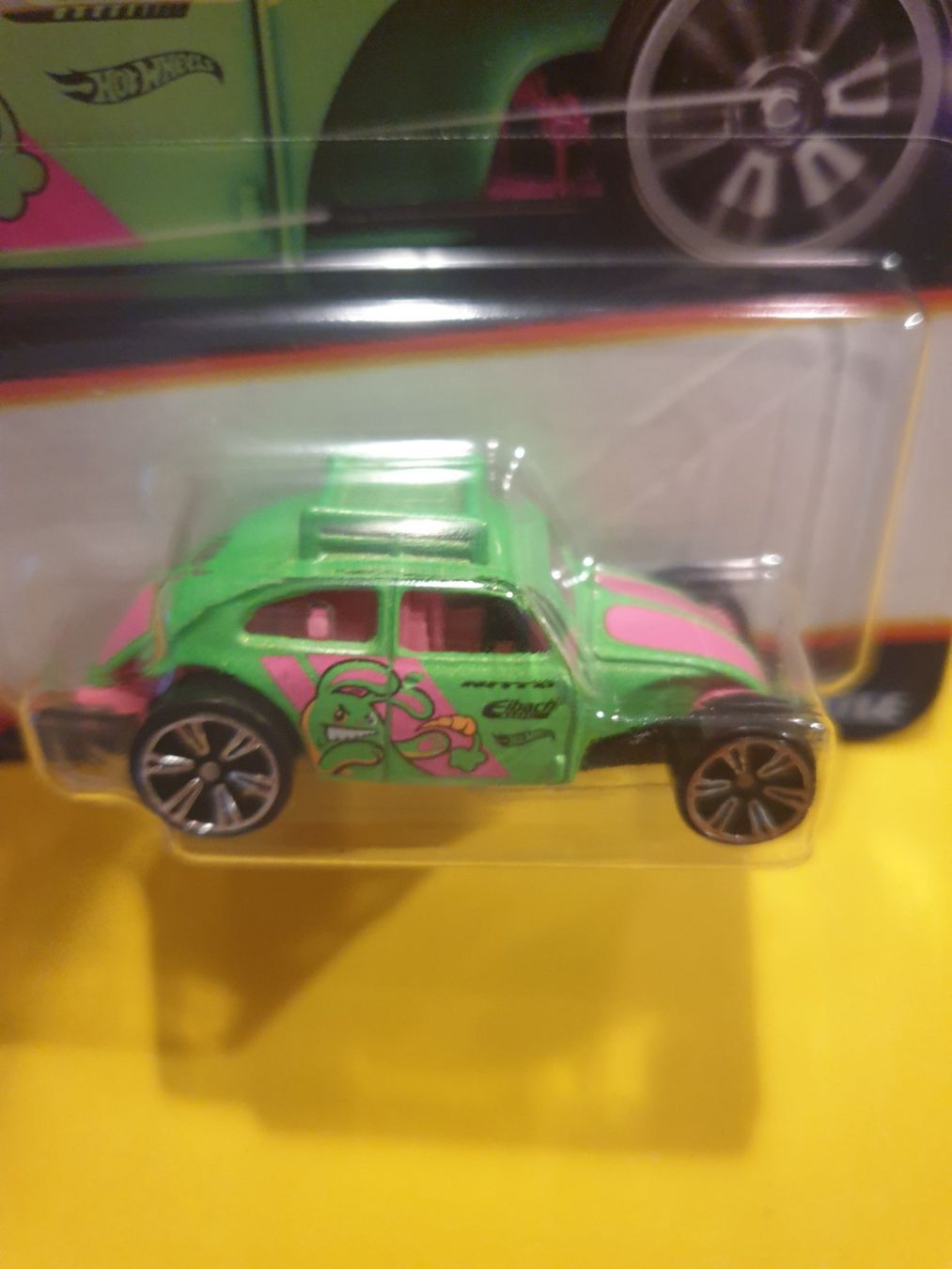 Hot Wheels Modellini d'auto: Hot Wheels CUSTOM VOLKSWAGEN BEETLE – Nuovo e nell'imballaggio originale da Oftringen venduto da Rotor 2