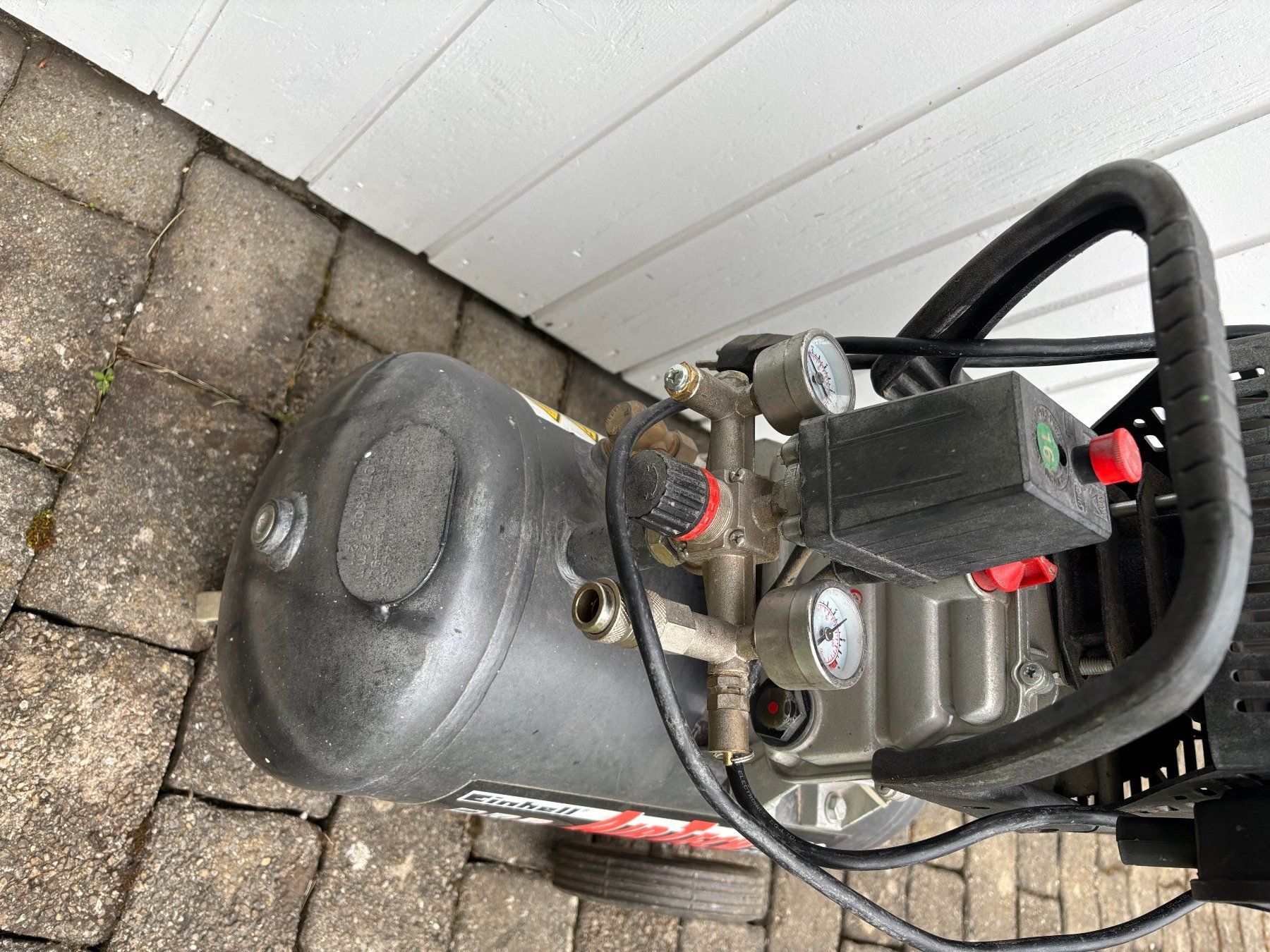 Einhell Compressori: Kompressor Einhell AirTech 24 L – Usato da Gossau SG venduto da Gusho 2