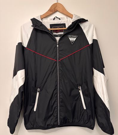leichte Jacke Grösse 164 für den Übergang