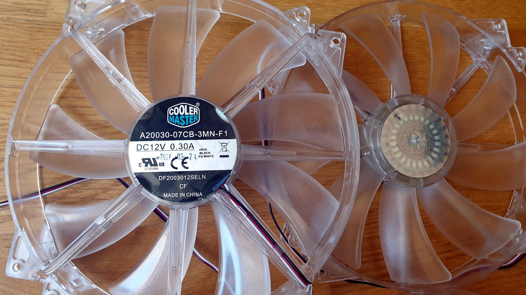 Ventilatori: Cooler Master 200mm PC-Lüfter mit blauer LED-Beleuchtung – Usato da Morges venduto da tba_bvy6 1
