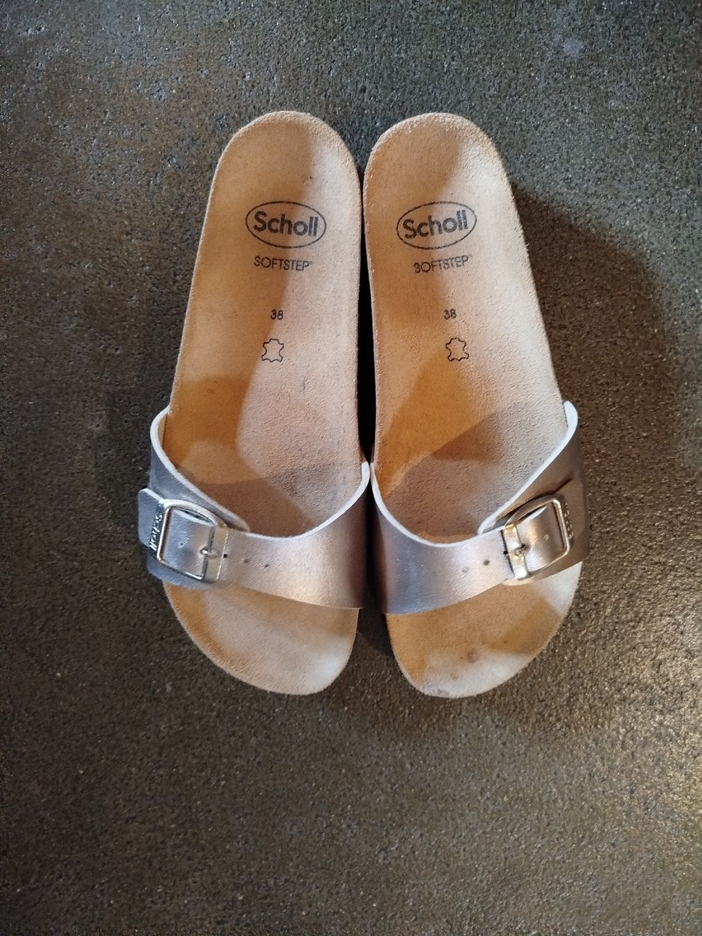 Scholl Chaussures femmes: Scholl mule or taille 38 – Neuf (Voir description) à Sonvilier par lesW