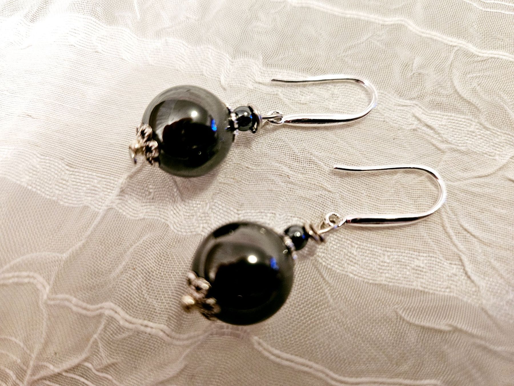Orecchini pendenti & Orecchini a lobo: Elegante Ohrringe mit Hämatit Perlen – Nuovo (secondo la descrizione) da Dietikon venduto da Eleda 2