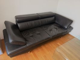 GRATIS - schwarzes Ledersofa
