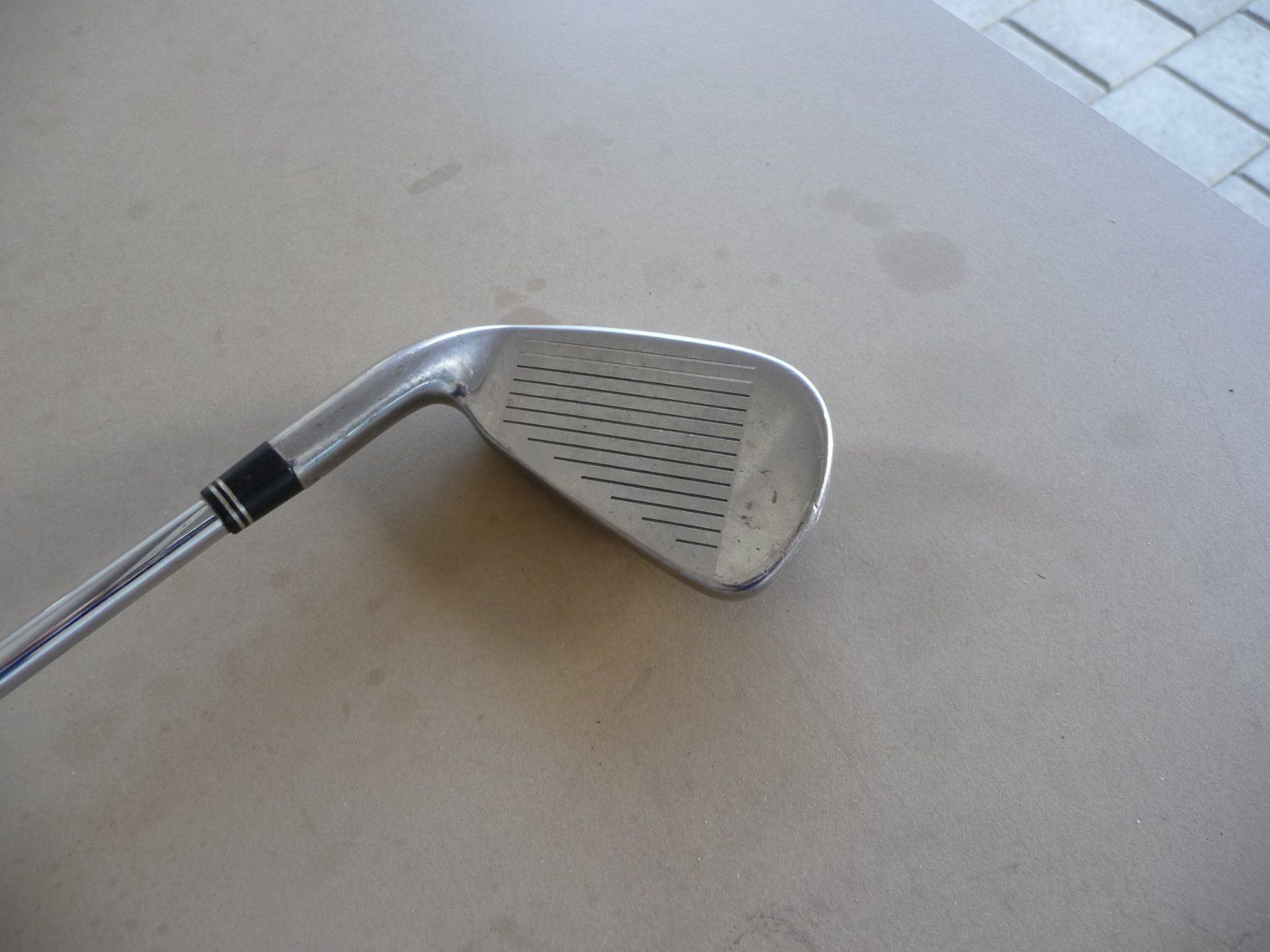 Taylor Made Mazze & Set: Taylor Made Eisen 4 rechte Hand – Usato da Gebenstorf venduto da Peom 2