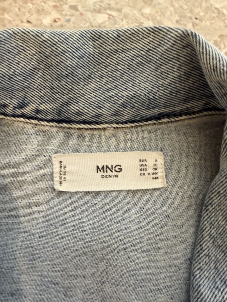 Giacche: Jeansjacke Mango hellblau Used-Optik Grösse S – Nuovo (secondo la descrizione) da Luzern venduto da Lorena.haj 1